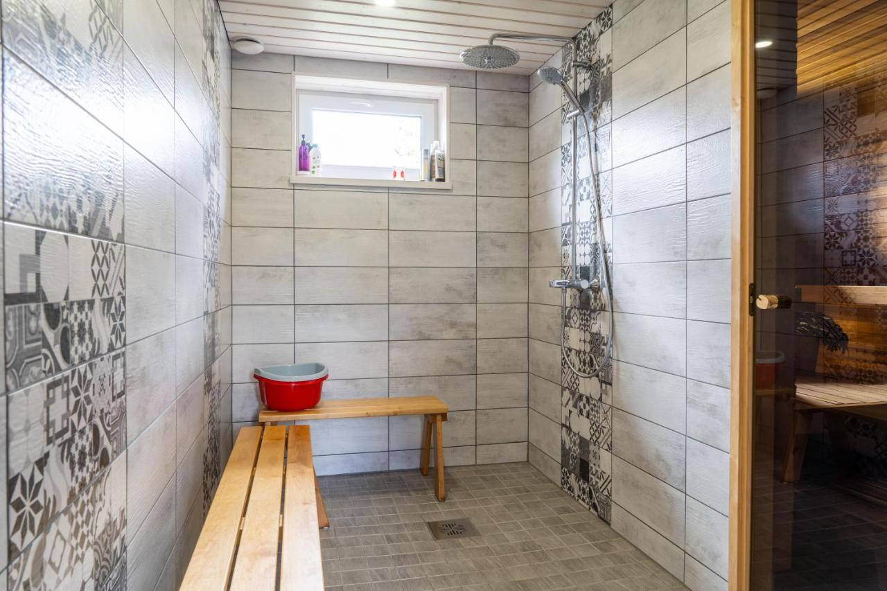 Cosy Family Guesthouse With Sauna And Garden Κουρεσάαρε Εξωτερικό φωτογραφία